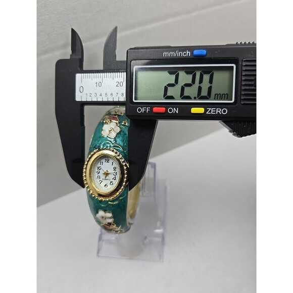Floral Cloisonne Style Hinged Bangle Watch Green Enamel Gold Tone New Battery - Picture 5 of 12
